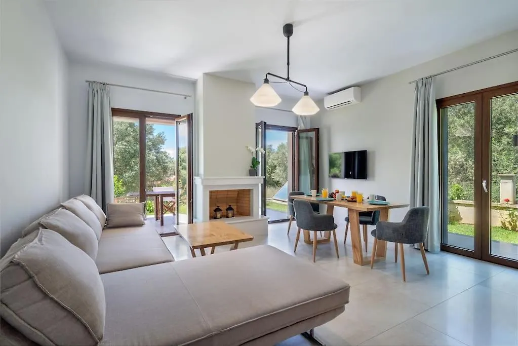 Apartment Amaryllis 1-Svoronata Village