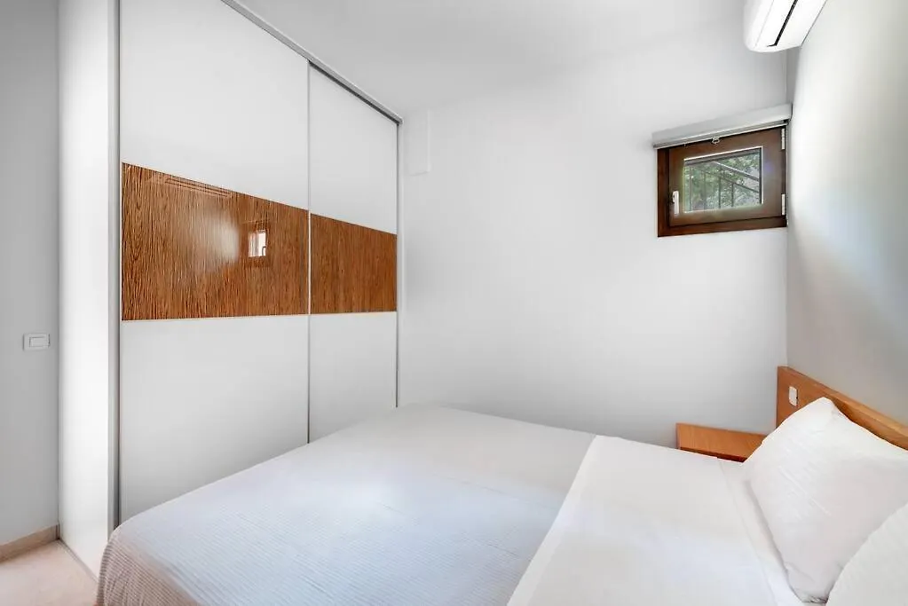 Amaryllis 1-Svoronata Village Apartment